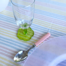 Load image into Gallery viewer, Set of 24 vintage 80s pink cutlery