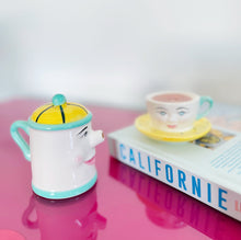 Load image into Gallery viewer, 80's Face Salt & Pepper Shakers