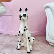 Load image into Gallery viewer, Dogue en céramique 70s