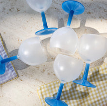 Charger l'image dans la galerie, Verres à vin pieds bleus made in France 🇫🇷