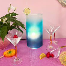 Load image into Gallery viewer, Lampe cocktail XL 80s Blue Lagoon