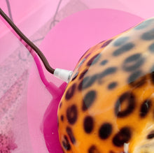 Load image into Gallery viewer, Lampe Panthère Artisanale – Italie