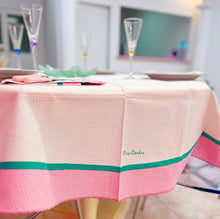 Load image into Gallery viewer, Nappe et serviettes Pierre Cardin