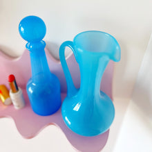 Charger l'image dans la galerie, Set de toilette en opaline bleue