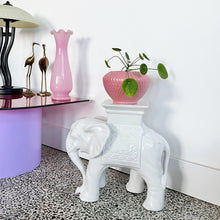 Load image into Gallery viewer, Porte-plante éléphant vintage
