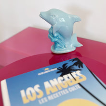 Charger l'image dans la galerie, Céramique dauphin pastel