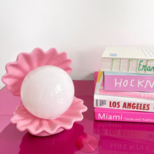 Charger l'image dans la galerie, Lampe coquillage rose vintage