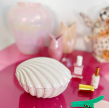 Load image into Gallery viewer, Vintage iridescent shell box made in Italy