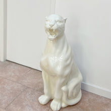 Load image into Gallery viewer, Grande panthère blanche vintage années 70