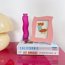 Load image into Gallery viewer, Vintage wavy photo frame