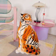 Load image into Gallery viewer, Large vintage tiger from the 70s