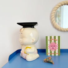 Charger l'image dans la galerie, Tirelire vintage bébé mignon en céramique