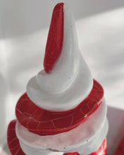 Load image into Gallery viewer, decoration-glace-sur-socle