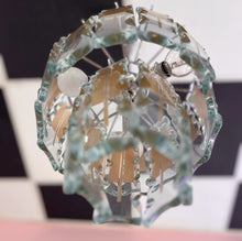 Charger l'image dans la galerie, Lustre italien en verre ciselé, Fontana Arte, années 70