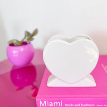 Load image into Gallery viewer, Vintage heart vase