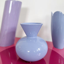 Charger l'image dans la galerie, Vase design vintage lavande