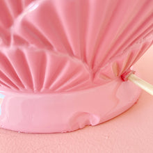 Charger l'image dans la galerie, Lampe en céramique coquillages vintage