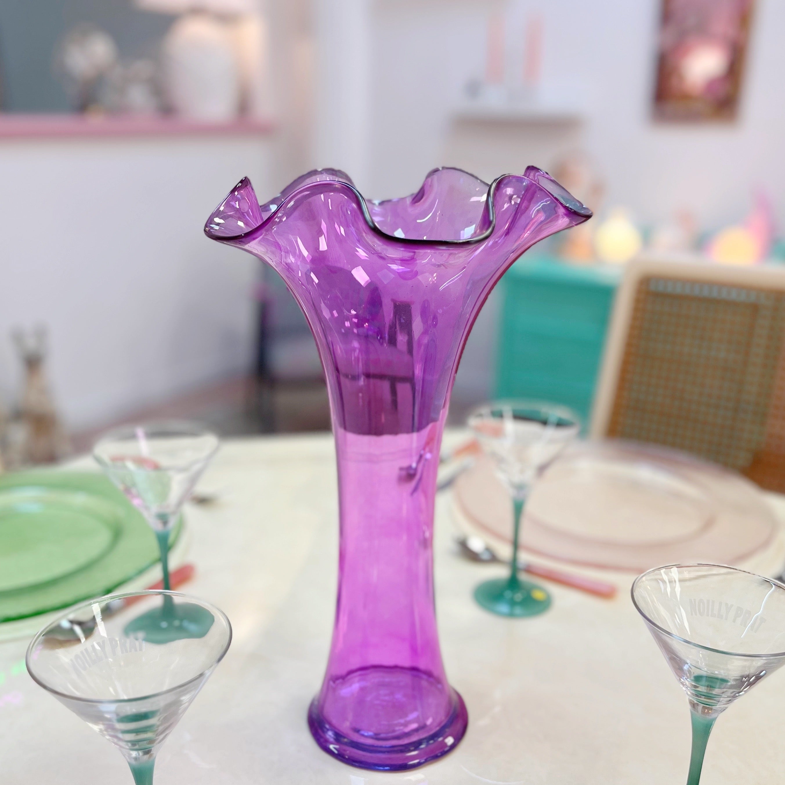 Vase Améthyste à Volant – Verre, vintage