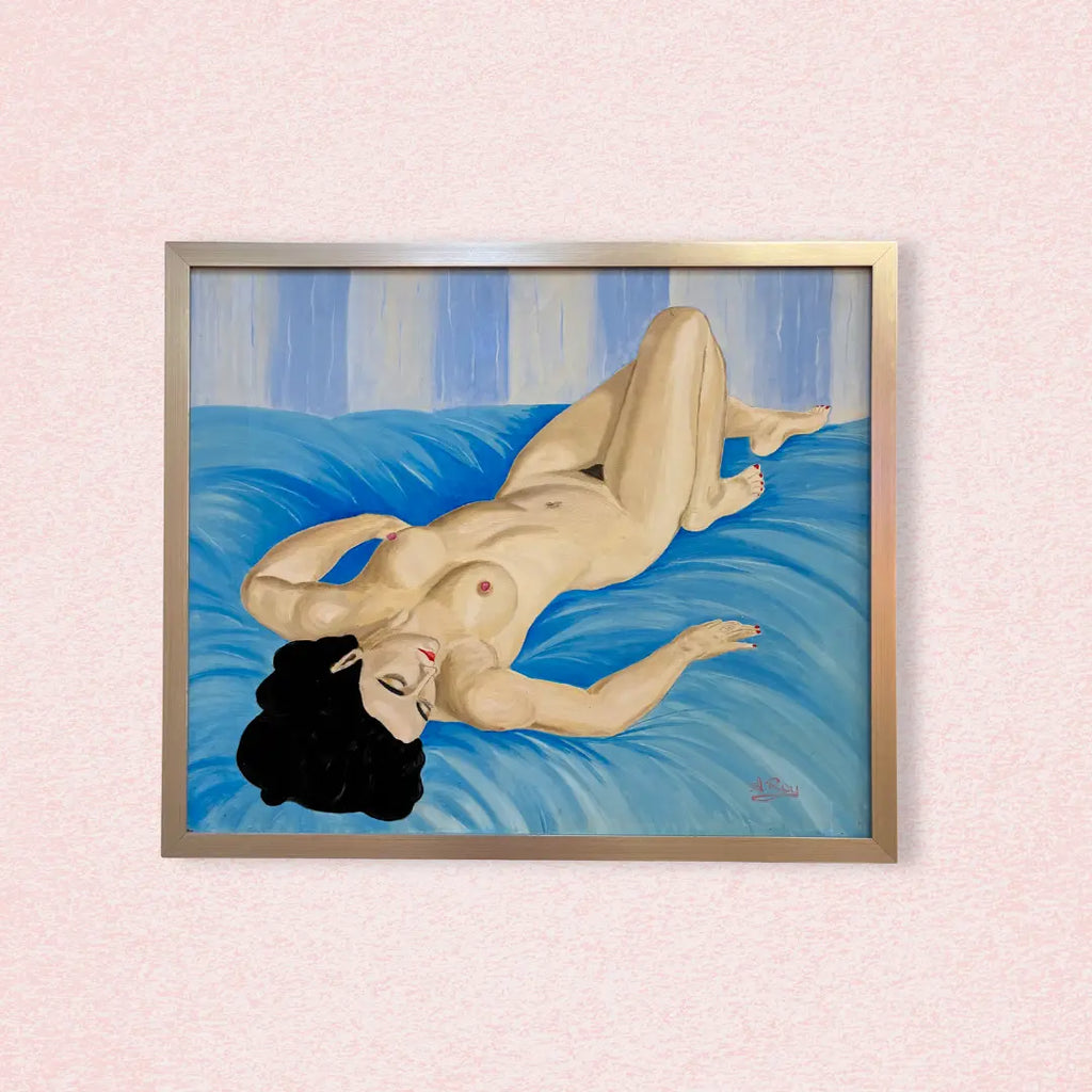 Peinture nue vintage, femme allongée, huile sur toile signée A. Rey, cadre argenté
