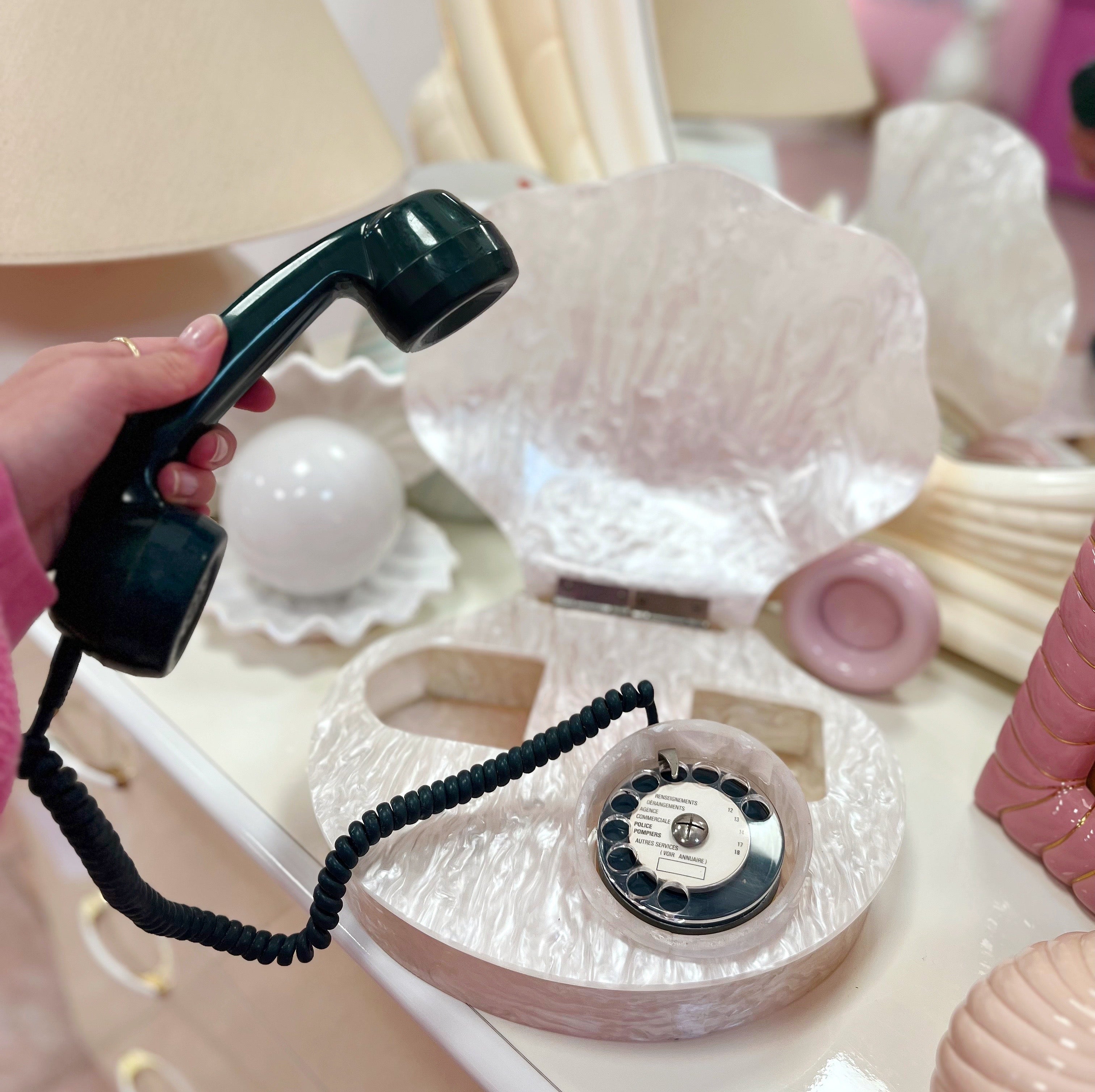 Téléphone coquillage 80s