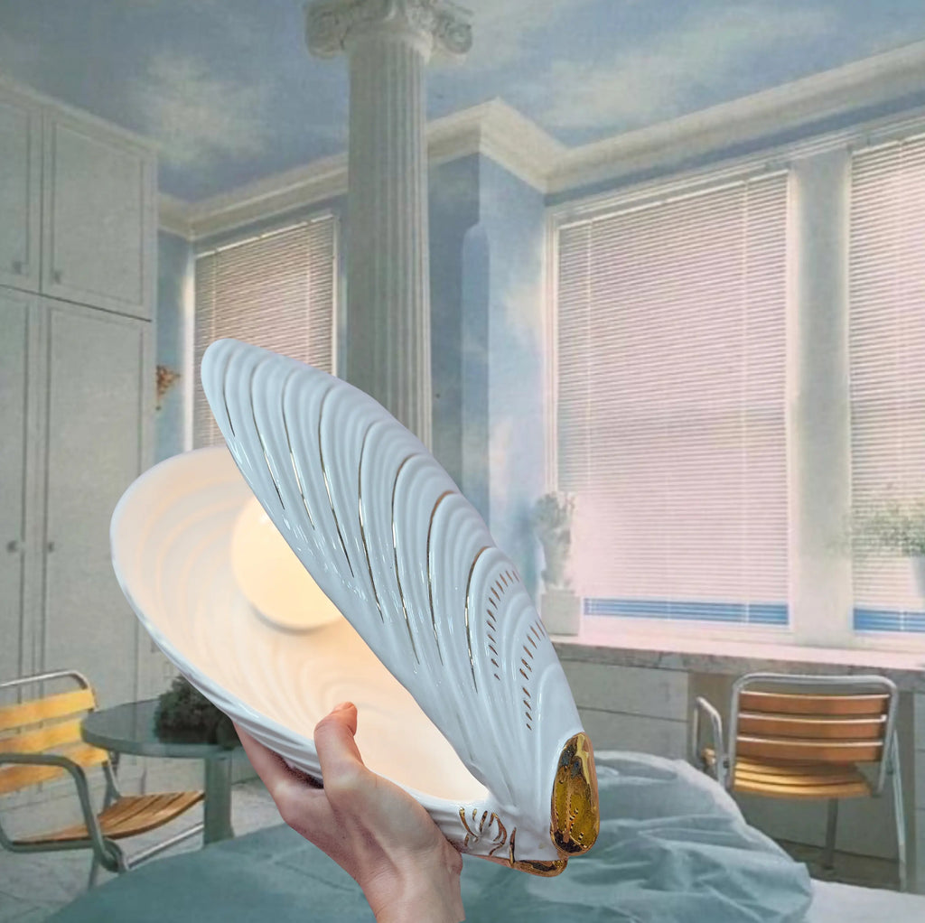 Lampe moule en céramique italienne blanche et dorée, années 70