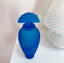 Load image into Gallery viewer, Flacon Art Déco vintage
