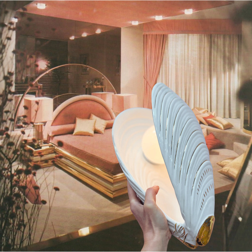 Lampe moule en céramique italienne blanche et dorée, années 70