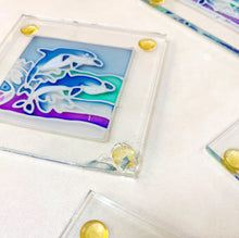 Charger l&#39;image dans la galerie, Sous-verres dauphins
