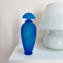 Load image into Gallery viewer, Flacon Art Déco vintage

