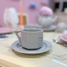 Charger l&#39;image dans la galerie, Duo de tasses 80s
