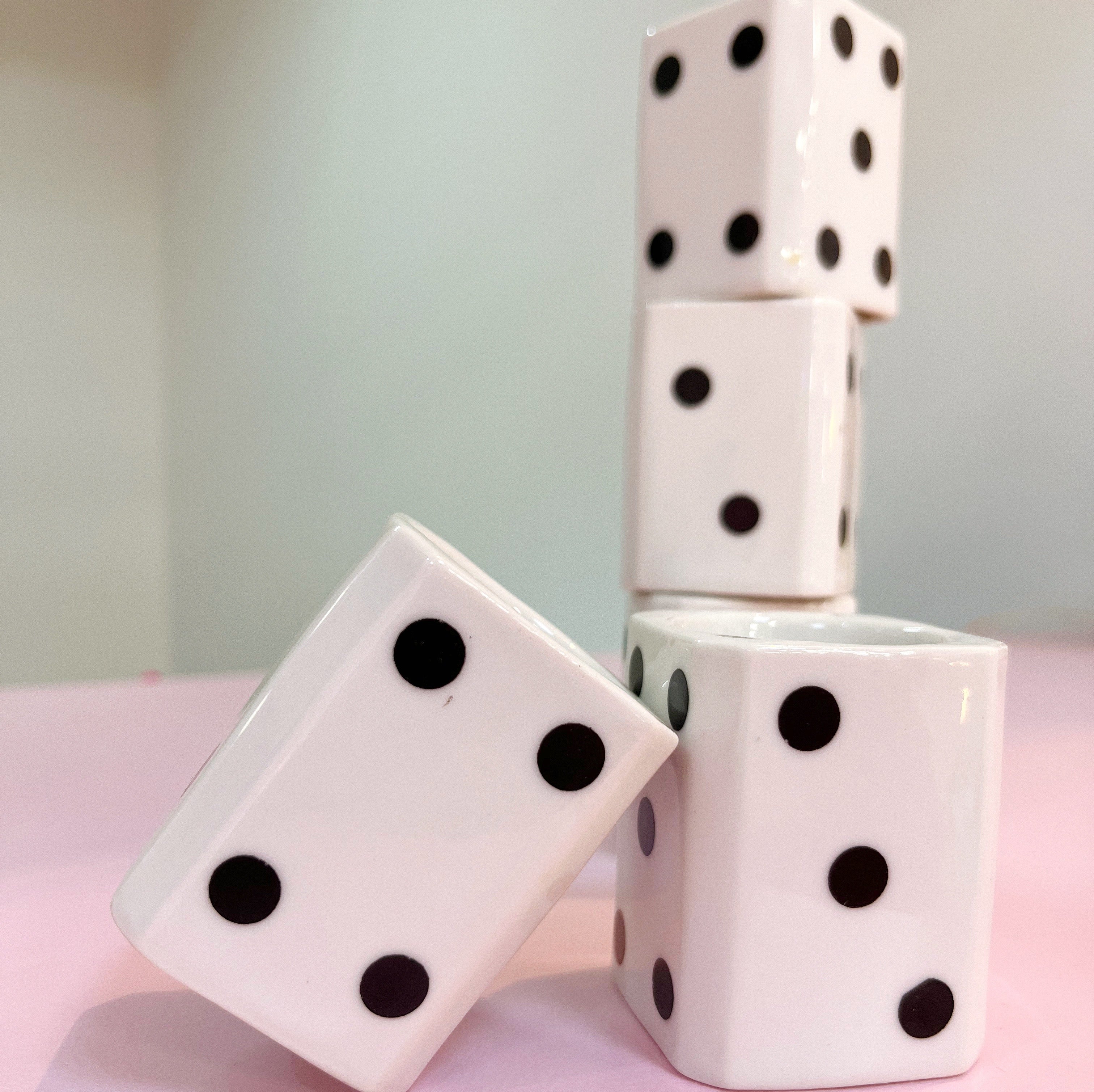 Coquetiers porcelaine dominos