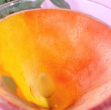 Load image into Gallery viewer, Lampe verre-cocktail XL 80s palmiers
