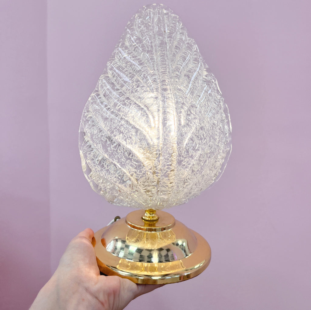 Lampe laiton & feuille en verre texturé – Années 80