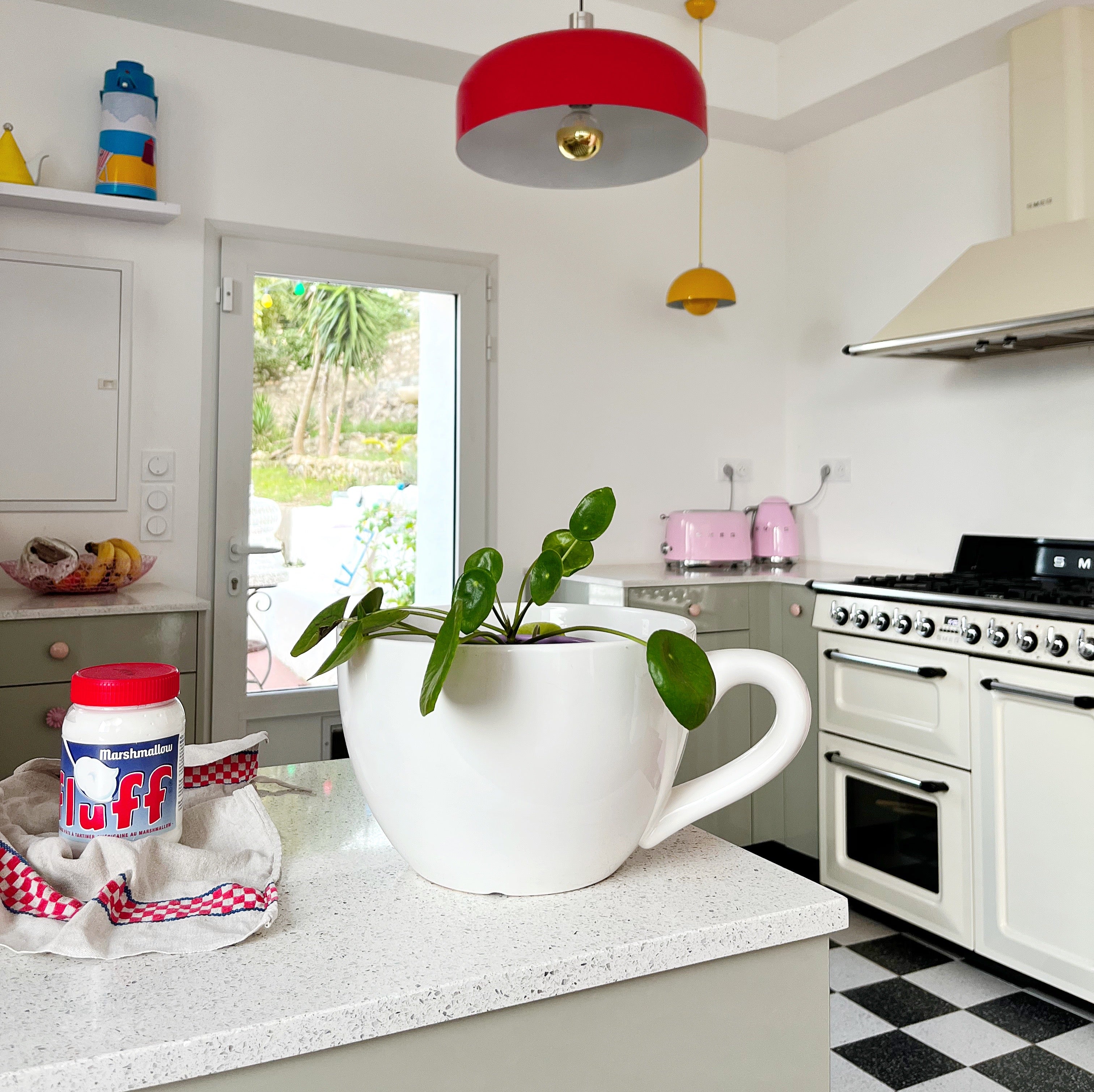 Maxi cache-pot en céramique tasse