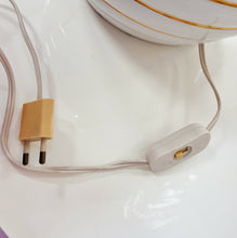 Charger l&#39;image dans la galerie, Lampe vintage céramique italienne
