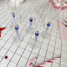 Charger l&#39;image dans la galerie, Flutes en cristal bleues
