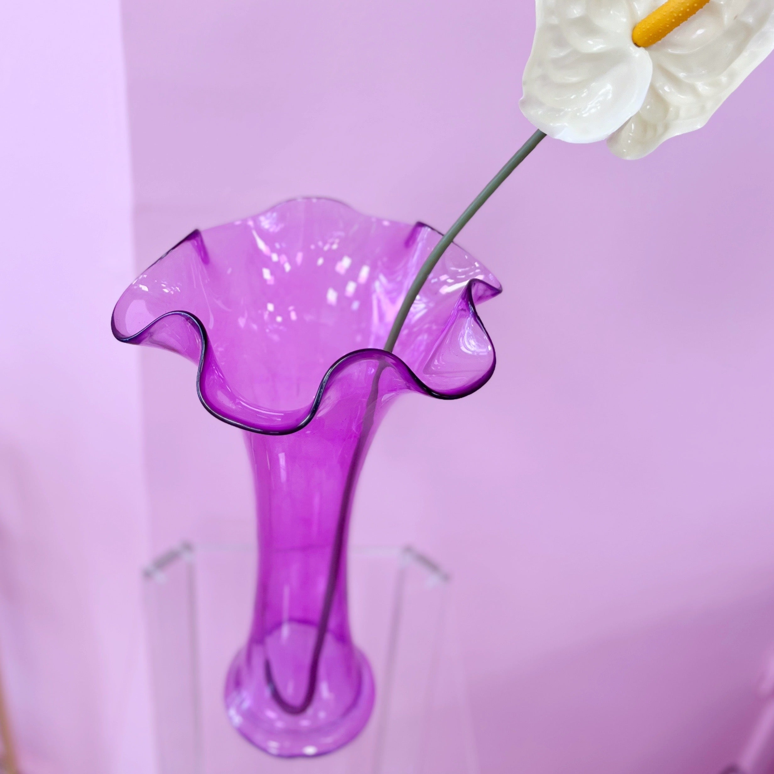 Vase Améthyste à Volant – Verre, vintage