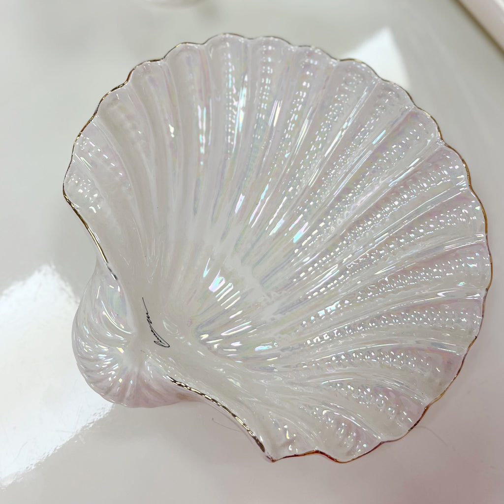 Coupe coquillage iridescente et dorures 70s