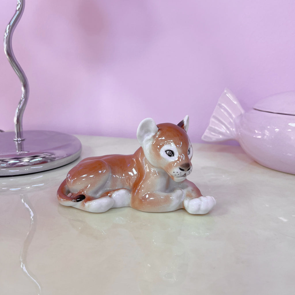 Lionceau en porcelaine soviétique,Verbilki, Années 70–80