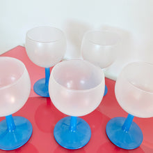 Load image into Gallery viewer, Blue footed wine glasses made in France 🇫🇷
