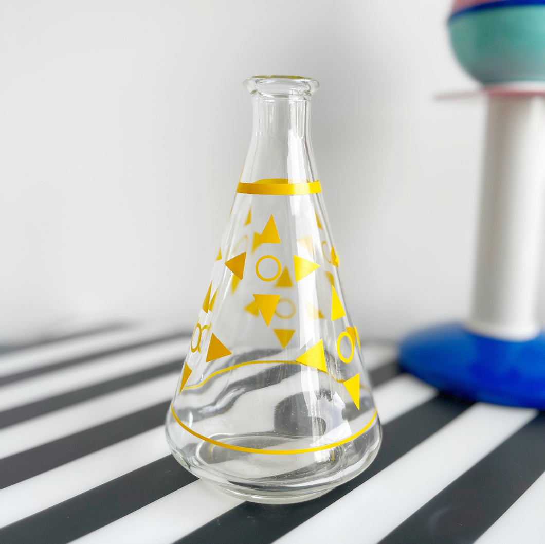 Geometric carafe