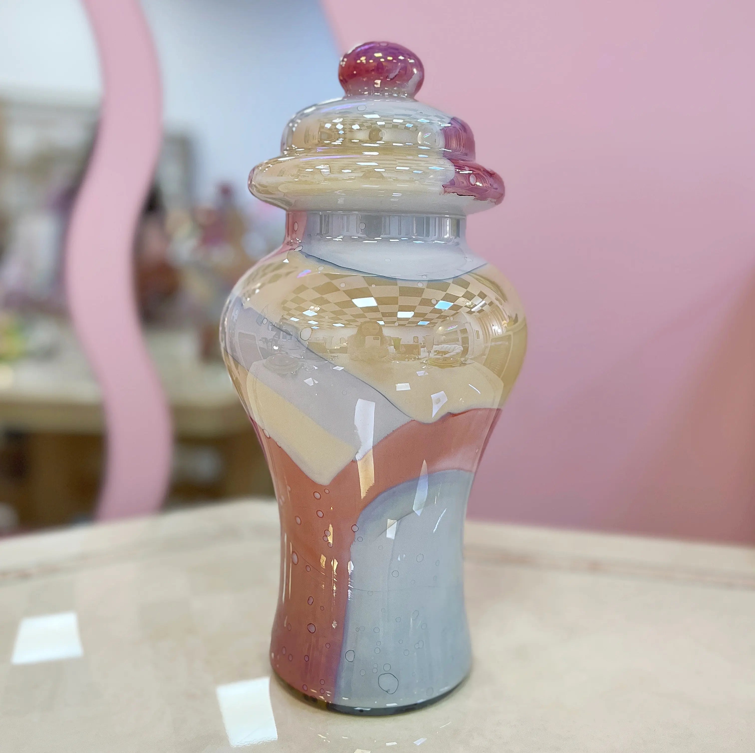 Grande bonbonnière en verre soufflé marbré pastel, Italie, années 80