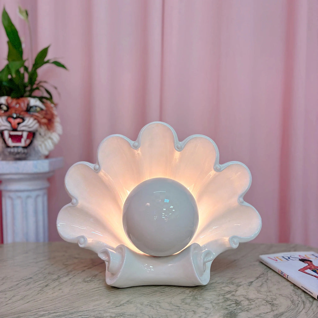 Grande lampe coquillage vintage italienne en céramique blanche, globe perle, années 70