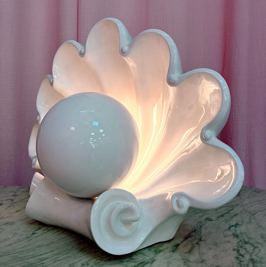 Grande lampe coquillage vintage italienne en céramique blanche, globe perle, années 70