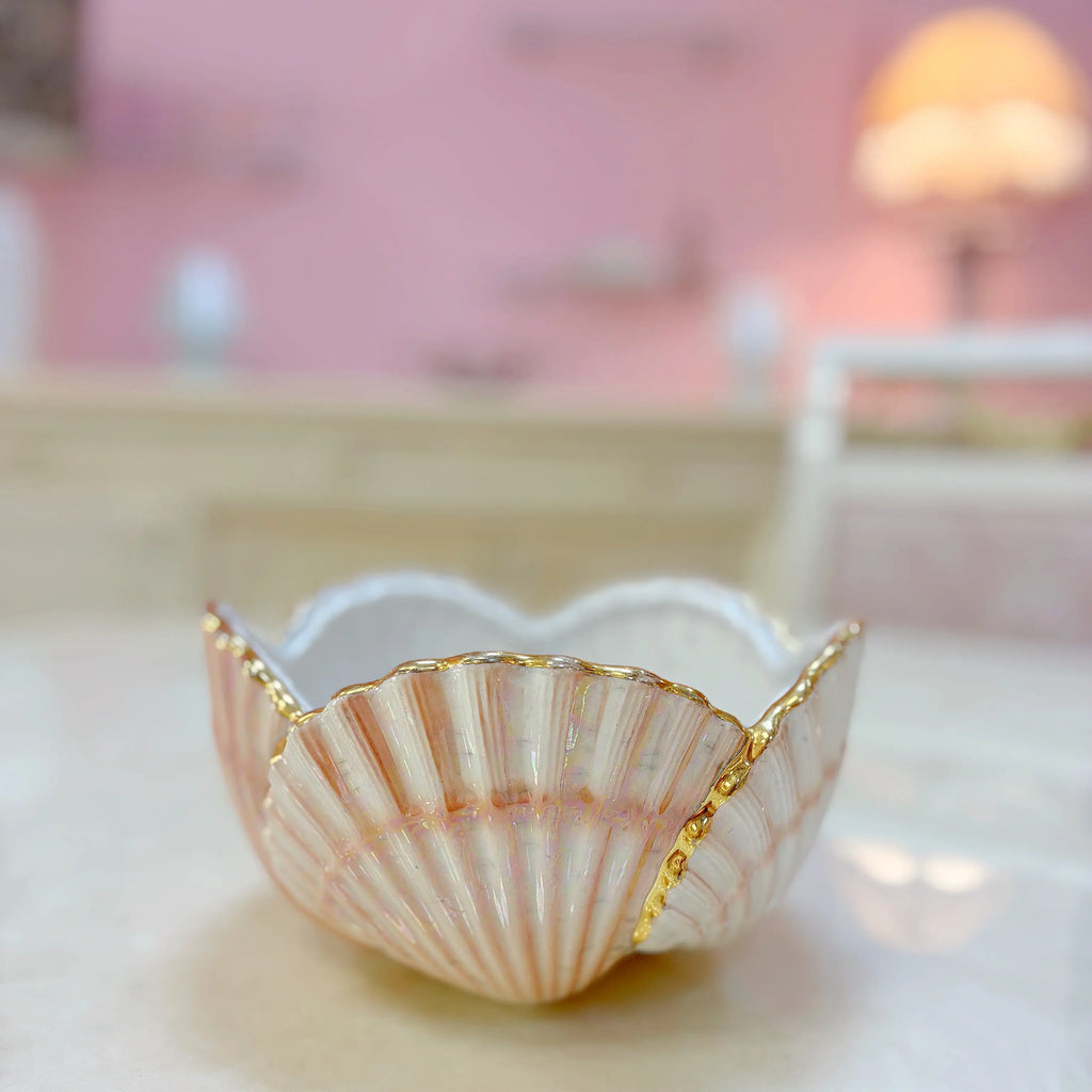 Petit cache-pot coquillage en faïence irisée, rehauts d’or, Aleluia Aveiro Portugal, années 70