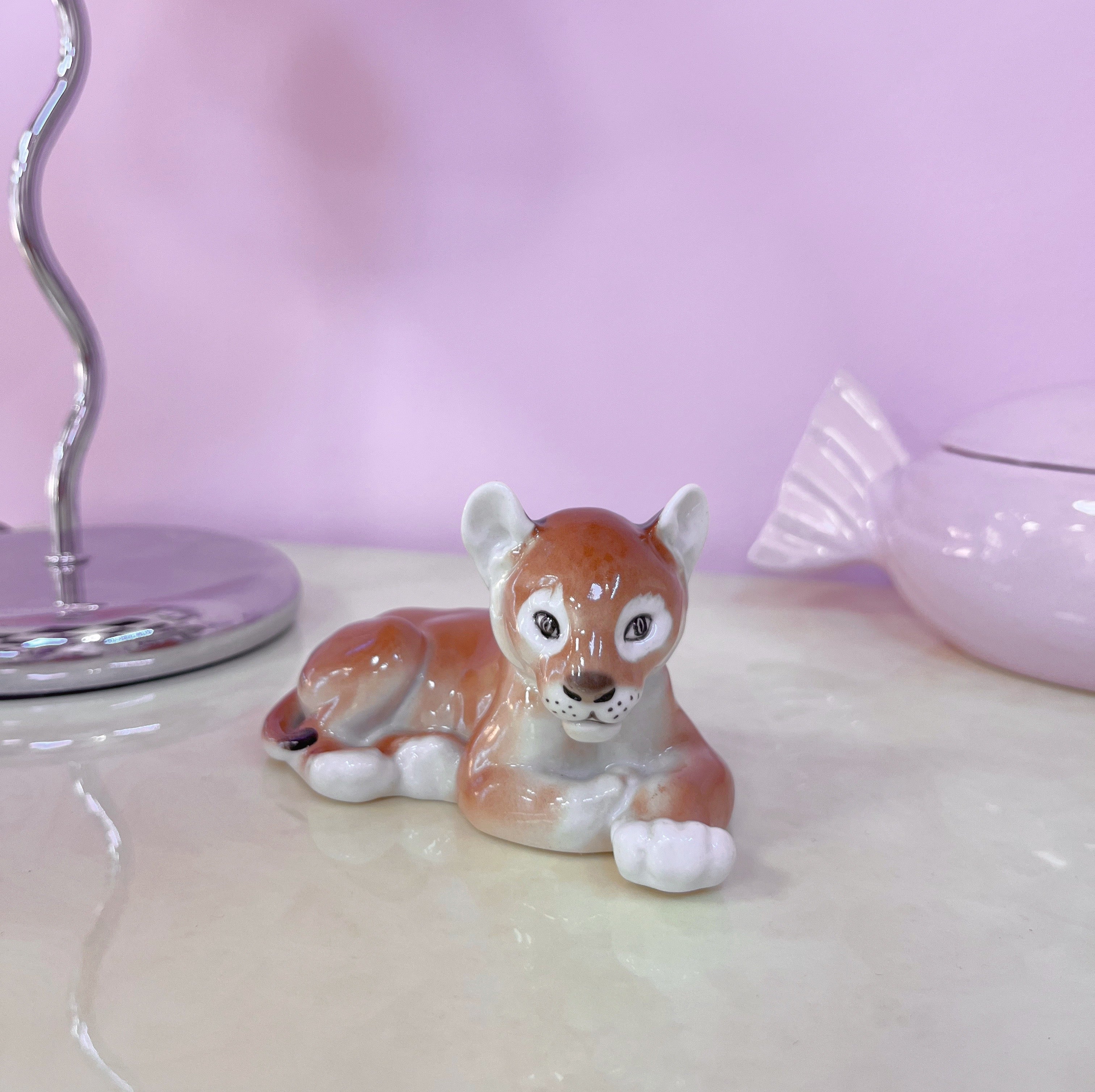 Lionceau en porcelaine soviétique,Verbilki, Années 70–80