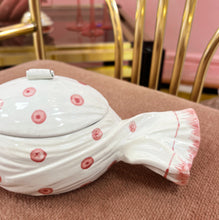 Load image into Gallery viewer, Boîte bonbon en porcelaine – Original Bassano, Italie, années 70
