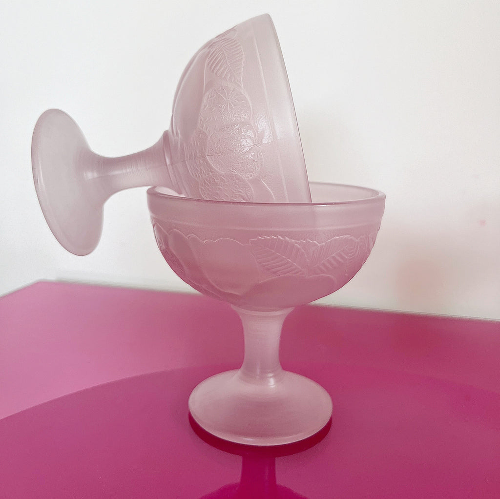 Coupes à glace roses