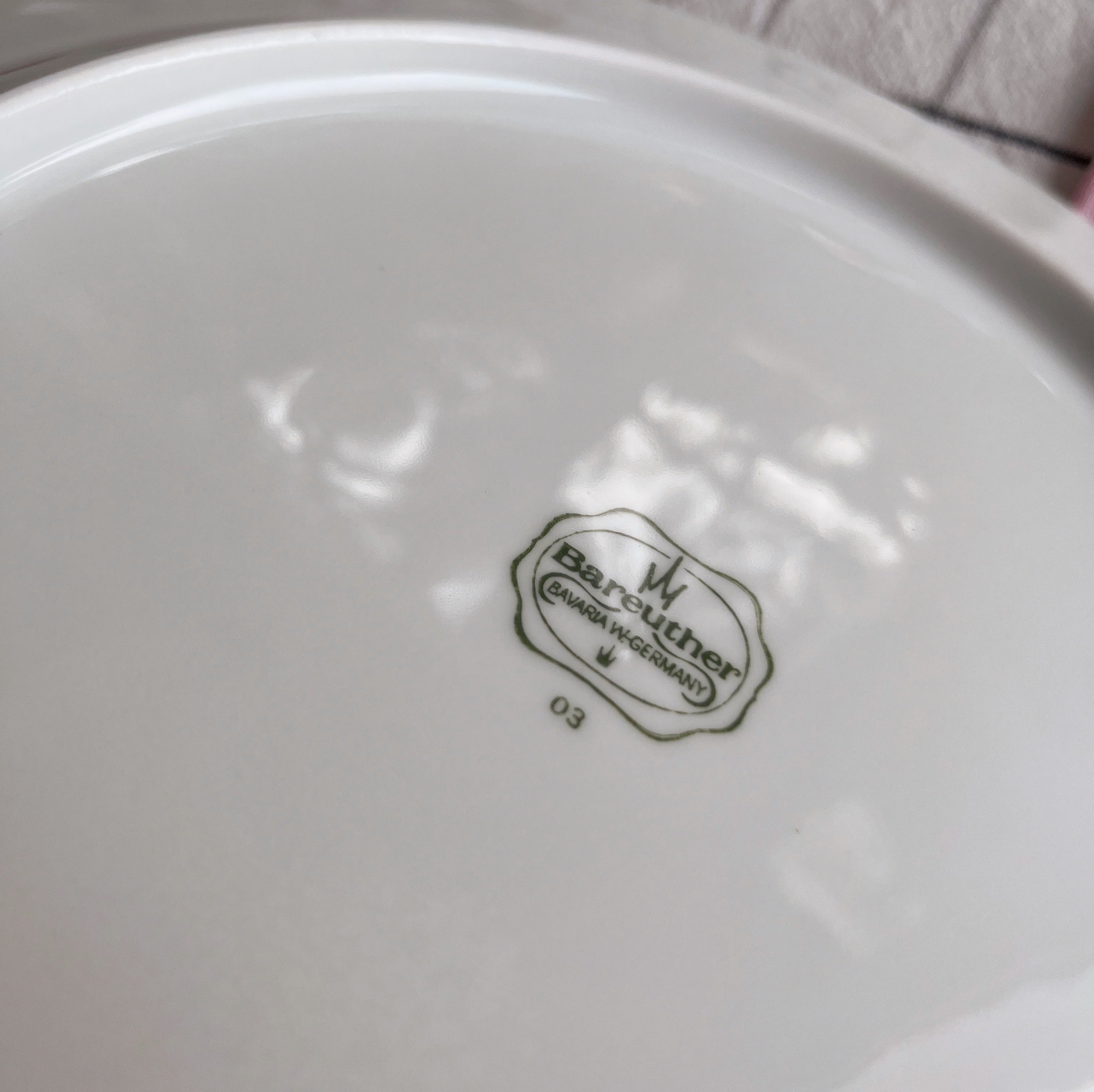 Assiettes vintage roses bonbons