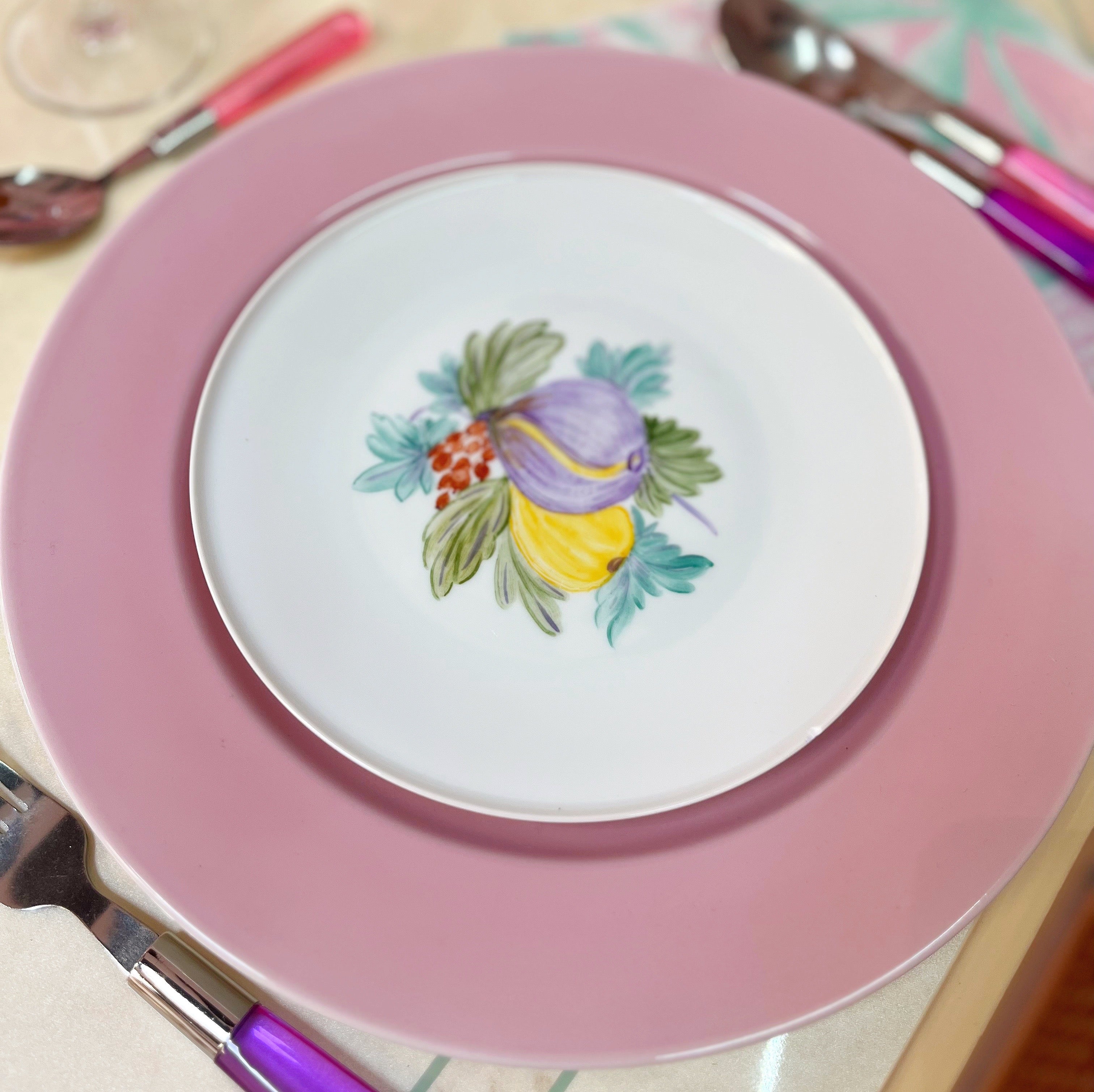 Assiettes à dessert en porcelaine décor de fruits